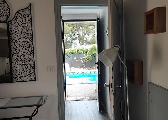 招待所 Avec Piscine